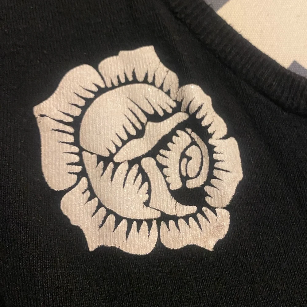 Teenage Runaway sugar skull and roses button up cardigan - Picture 8 of 8